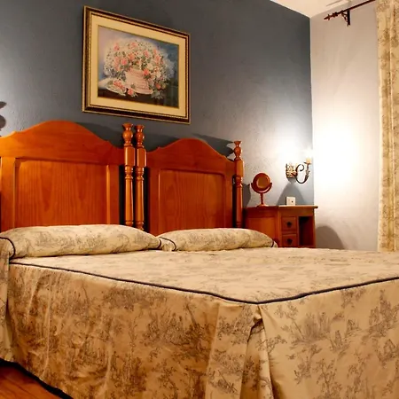 Guest house Hostatgeria Sant Jaume Corachar