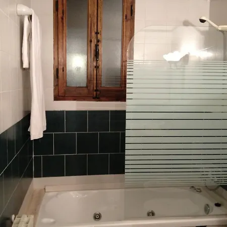 Guest house Hostatgeria Sant Jaume Corachar